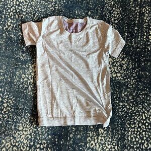 Lululemon fitted gray workout tee
